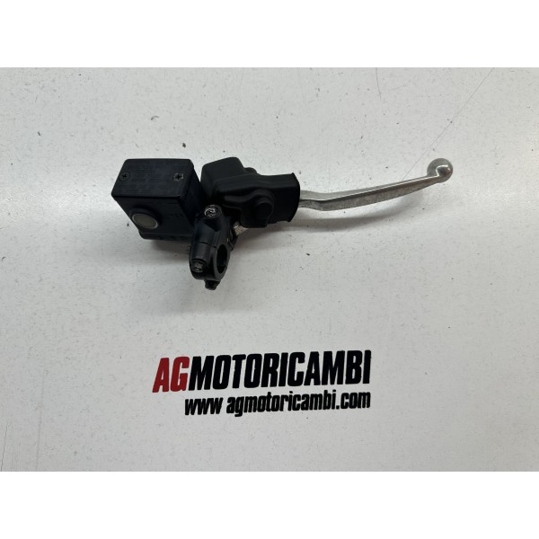 FRONT RIGHT BRAKE MASTER CYLINDER SUZUKI...