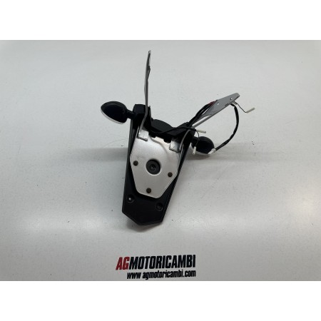 PORTA MATRICULA INTERMITENTES TRASEROS GILERA NEXUS 300 APRILIA SR MAX 300