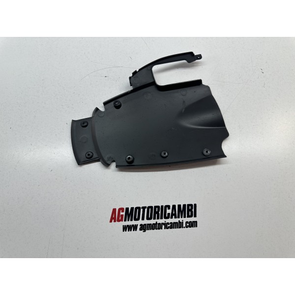 EMBOUT PLASTIQUE GILERA NEXUS 300 2007-2014...