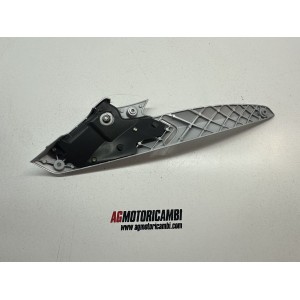 RIGHT FOOTREST BRACKET RIGHT GILERA NEXUS 300 2007-2014... 2