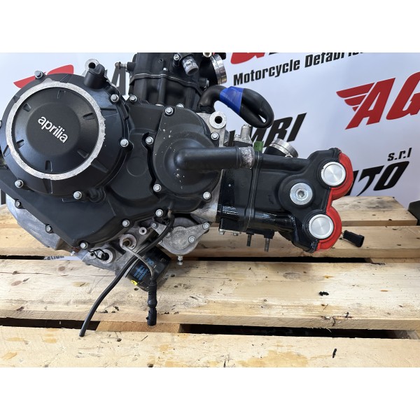 BLOCCO MOTORE COMPLETO APRILIA DORSODURO 900...