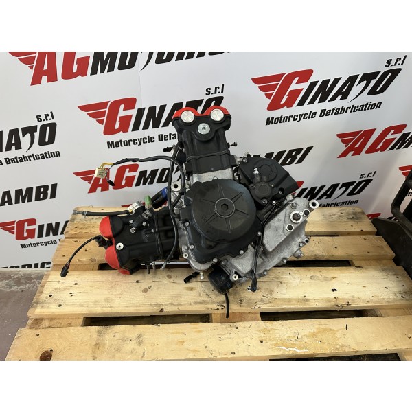 KOMPLETTER MOTORBLOCK APRILIA DORSODURO 900...