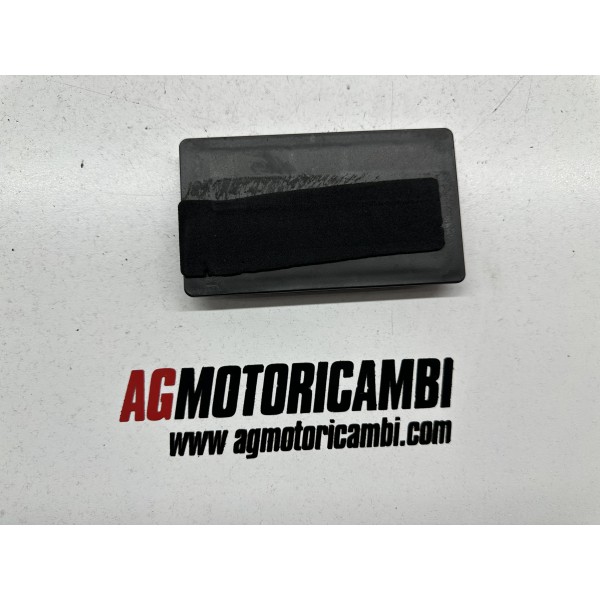 RUBBER BATTERY STOP MAT APRILIA DORSODURO 900...