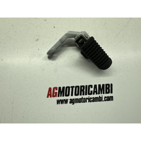 RIGHT FOOTREST FOOTREST RIGHT APRILIA PEGASO 650 1997-2000