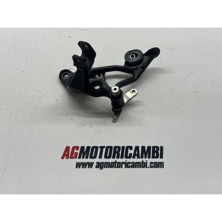 RIGHT FOOTREST BRACKET RIGHT HONDA CRF 1100 AFRICA TWIN 2018-2024