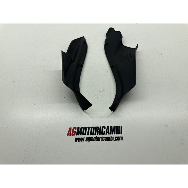 PAAR GUMMI TANKDECKEL KUNSTSTOFF RECHTS LINKS...