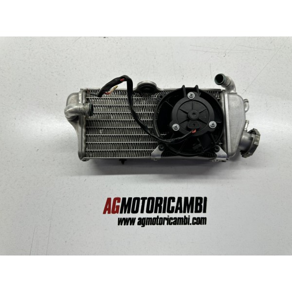 RADIATORE DESTRO DX HM 125 X 4T CRE F CRM 125 X...