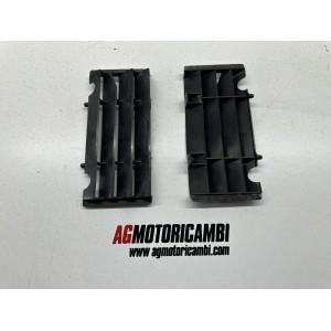 REJILLAS RADIADOR DERECHA IZQUIERDA HM 125 X 4T CRE F CRM... 2
