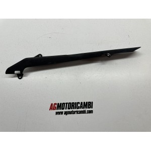 COUVERCLE DE PROTECTION DE CHAINE YAMAHA YZF R1 2002-2003