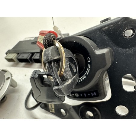 copy of PLASTIQUE COUVERCLE DE CARTER DROIT HONDA CMX REBEL 1100 DTC 2021-2024