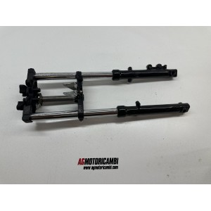 KEEWAY SUPERLIGHT 125 LIMITED 2016-2020 VORDERRADGABEL 2