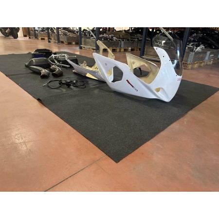 FIBERGLASS FAIRING KIT TRACK FRAMES SUZUKI GSXR K1 1000 2001