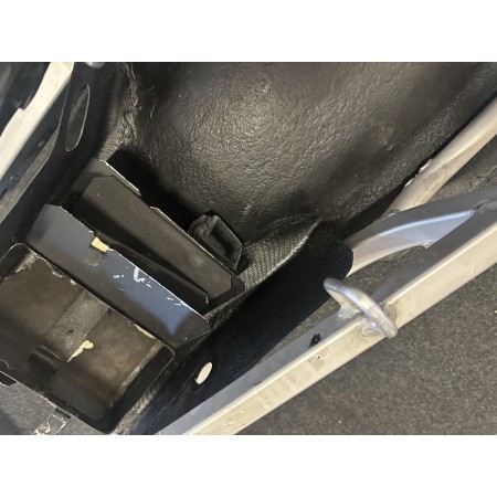 GLASFASERVERKLEIDUNG KIT SPUR RAHMEN SUZUKI GSXR K1 1000 2001