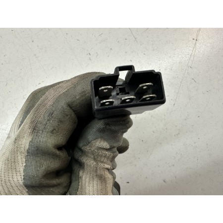 SPANNUNGSREGLER SUZUKI GSXR GSX-R 1000 K1 2001 2002