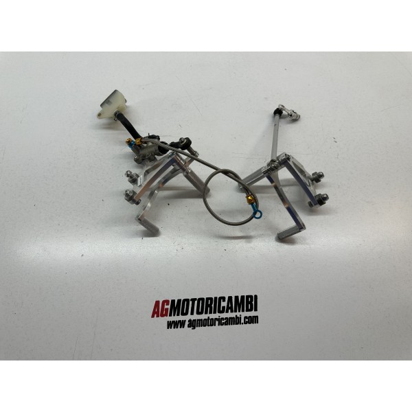 VALTER MOTO CNC ARETTRATE FOOTPEG KIT SUZUKI...