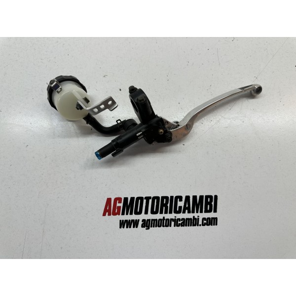 FRONT RIGHT BRAKE MASTER CYLINDER SUZUKI GSXR...