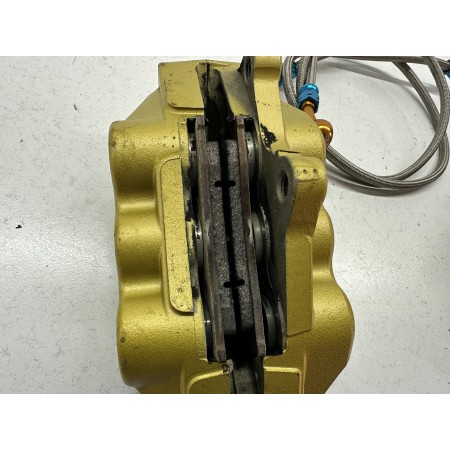 PAIR FRONT BRAKE CALIPERS SUZUKI GSXR GSX-R 1000 K1 2001 2002