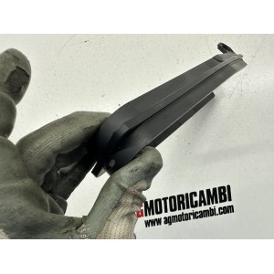 PATIN DE CHAÎNE DE BRAS OSCILLANT HONDA CBR 600 RR PC40... 2