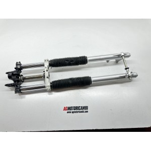 YAMAHA XT 600 E 1996-2004 KOMPLETTE VORDERRADGABEL 2