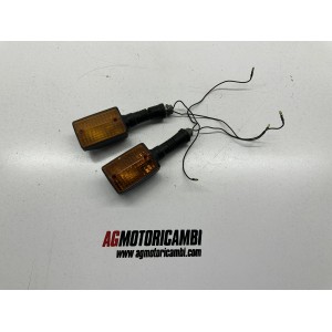 CLIGNOTANTS ARRIERE DROITE GAUCHE YAMAHA XT 550 5Y3...