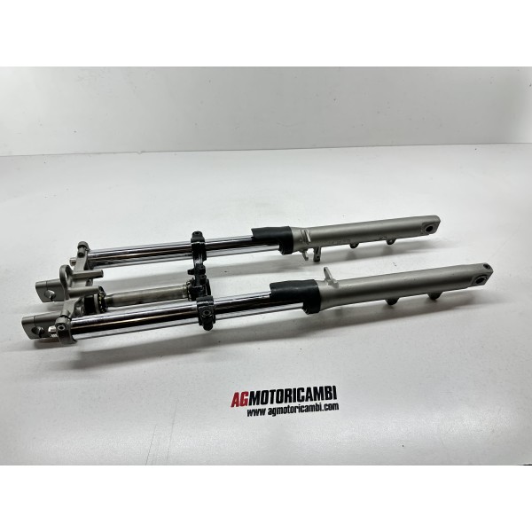 Kopie der HINTERRADFELGE YAMAHA TDM 850...