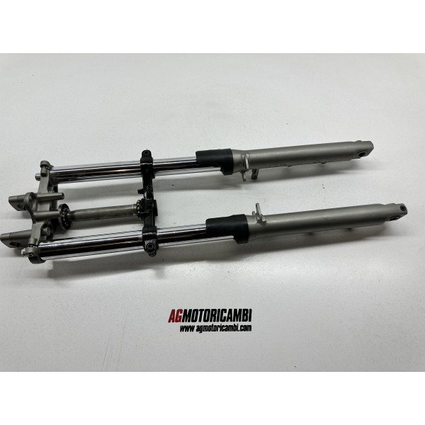 Kopie der HINTERRADFELGE YAMAHA TDM 850...