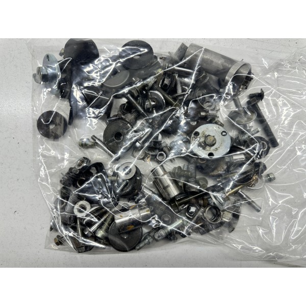 SCREWS HARDWARE KAWASAKI VN 750 A-D VULKAN...
