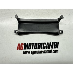 REAR TAIL FAIRING SEAT JOINT HONDA CBR 125 4T 2007-2010... 2