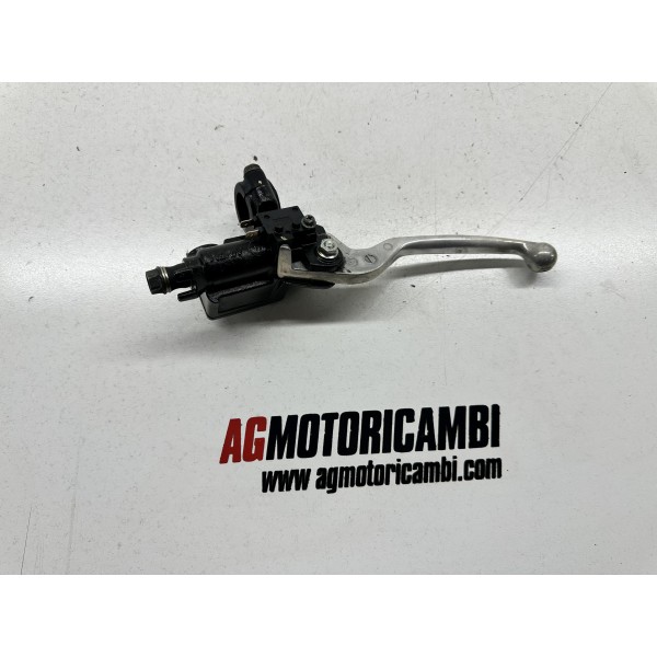 FRONT RIGHT BRAKE MASTER CYLINDER HONDA CBR 125...