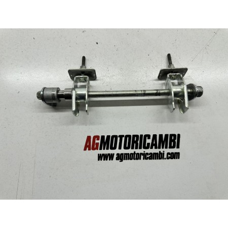 AXE DE ROUE ARRIÈRE HONDA CBR 125 4T 2007-2010 JC39A