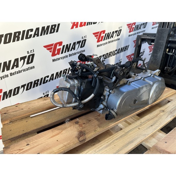 BLOCCO MOTORE COMPLETO KYMCO AGILITY PLUS 200 i...