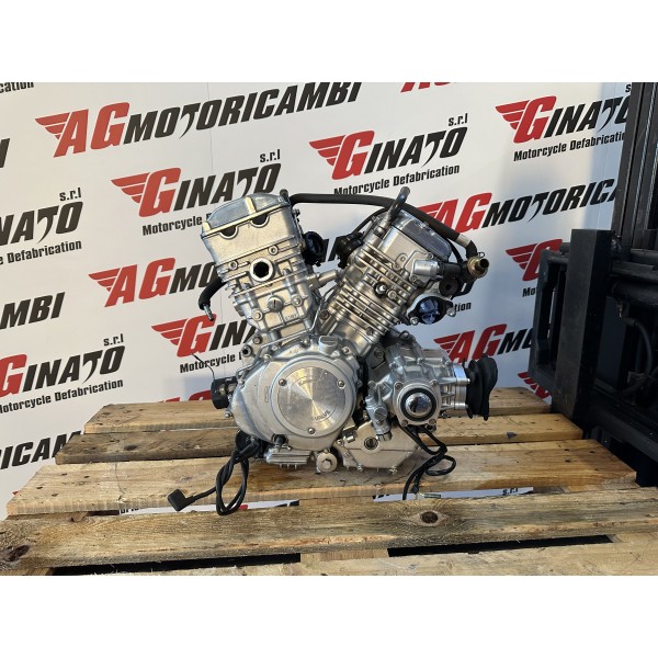 COMPLETE ENGINE BLOCK VN750AE KAWASAKI VN 750...