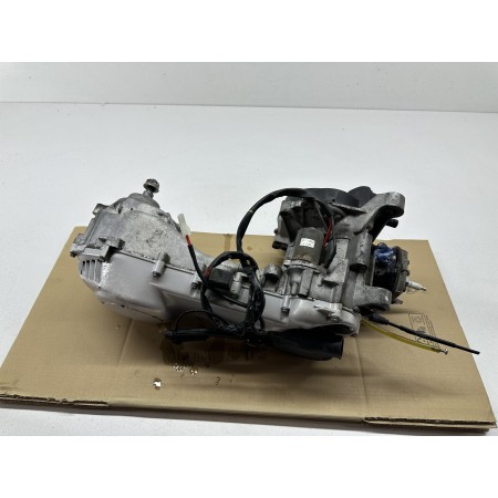 KOMPLETTER MOTORBLOCK C364M PIAGGIO NRG APRILIA SR FABRIK VERGASER H2O