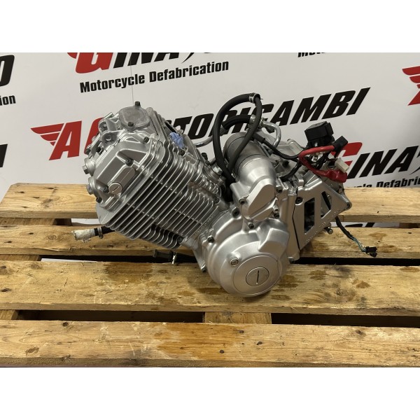 BLOC MOTEUR COMPLET J302E YAMAHA XT 600 E...