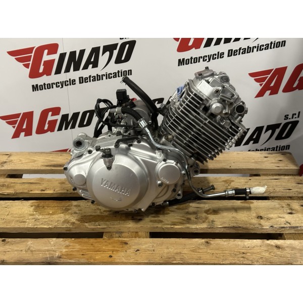 COMPLETE ENGINE BLOCK J302E YAMAHA XT 600 E...