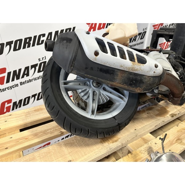 M051M PIAGGIO HEXAGON RUNNER FXR 125 180 2T...