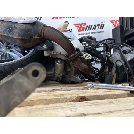 KIT BLOCCO MOTORE MOTORE COMPLETO M051M PIAGGIO HEXAGON RUNNER FXR 125 180 2T