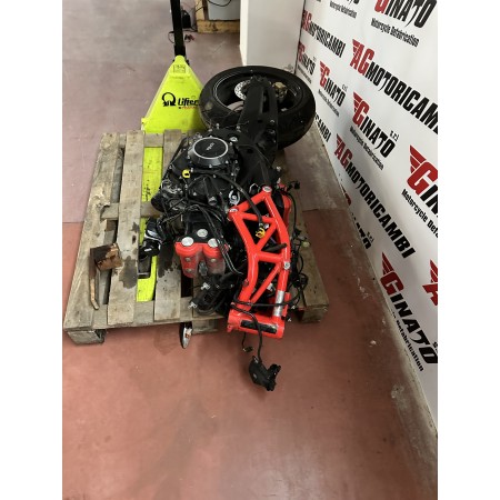 BLOQUE MOTOR COMPLETO APRILIA SHIVER DORSODURO 900 M55CM 2017-2020