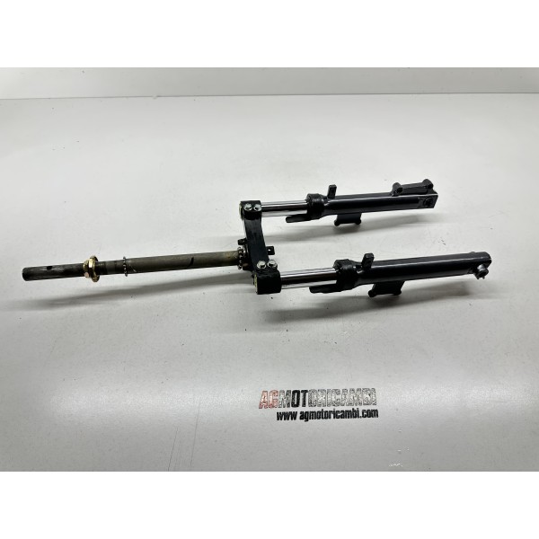 KYMCO AGILITY CARRY R12 125 2011-2017 FOURCHE...