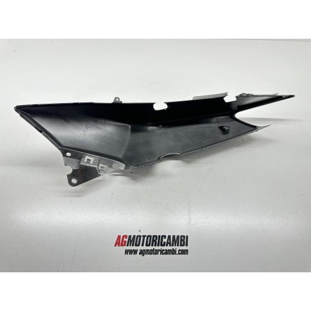 CARENADO LATERAL TRASERO DERECHO YAMAHA TMAX T-MAX 500 2008-2011