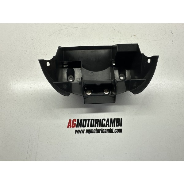PLASTICA POSTERIORE PARAFANGO YAMAHA TMAX T-MAX...