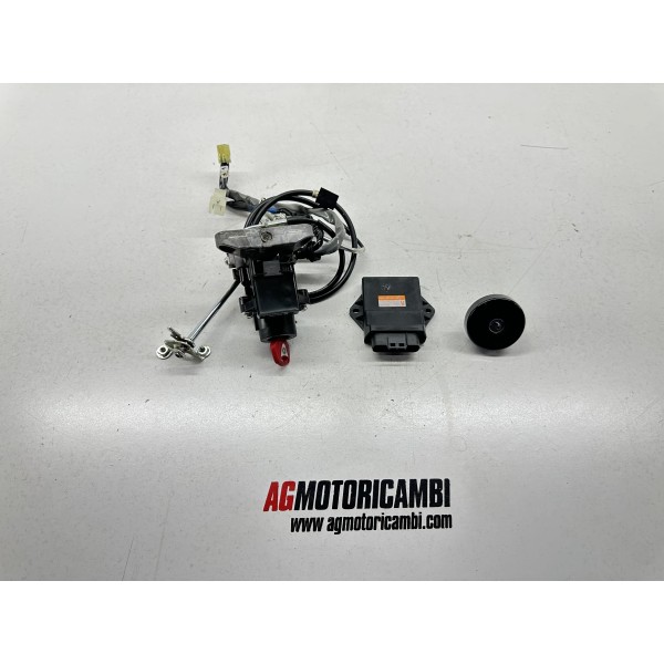 YAMAHA TMAX T-MAX 500 2008-2011 EKU-SCHLOSS KIT