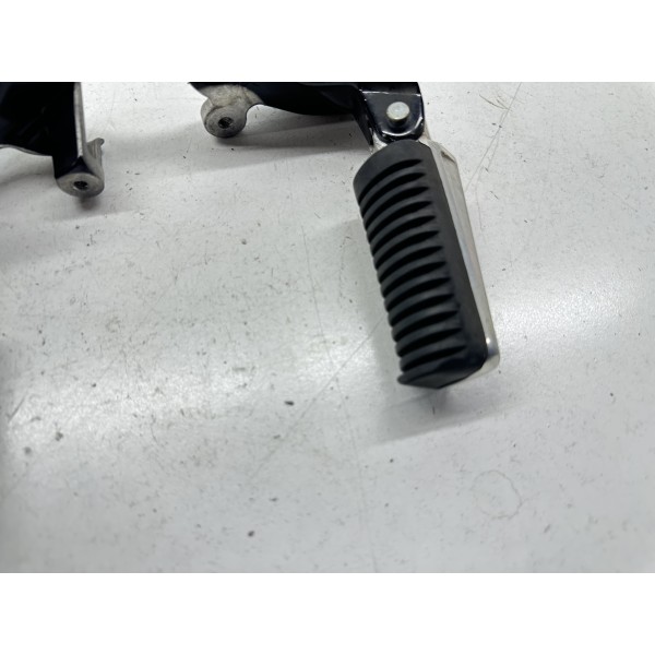 RIGHT REAR FOOT PEDAL LEFT YAMAHA TMAX T-MAX...