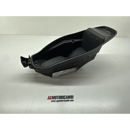 KYMCO AGILITY PLUS 125-150-200 R16 2014-2017 COMPARTIMENT SOUS SIÈGE