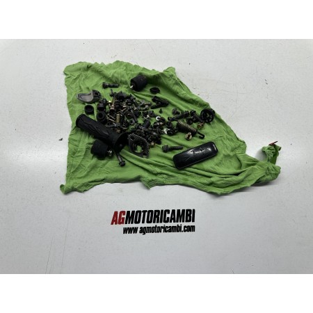 KIT VIS KYMCO AGILITY PLUS 200 i KF40B R16 2014-2017