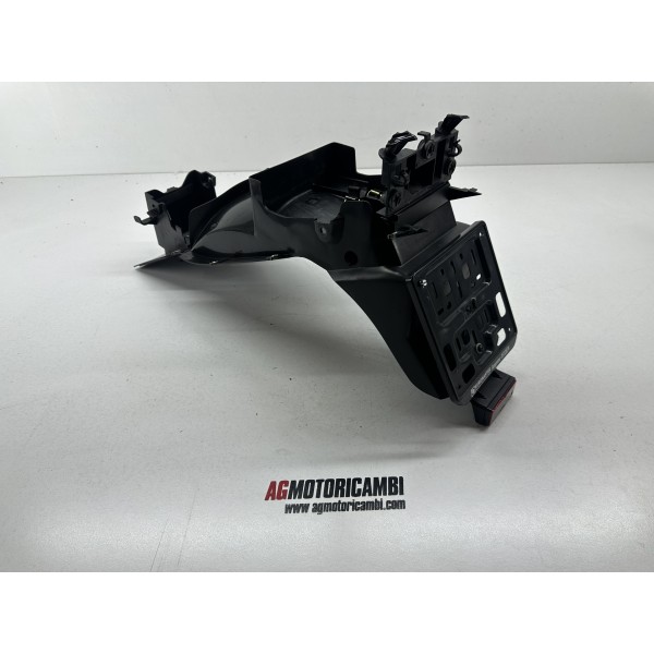 GUARDABARROS TRASERO PORTAPLACA YAMAHA YBR 250...