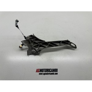 LEFT FOOTPEG LEFT GEARBOX YAMAHA YBR 250 2006-2013 22000KM 2