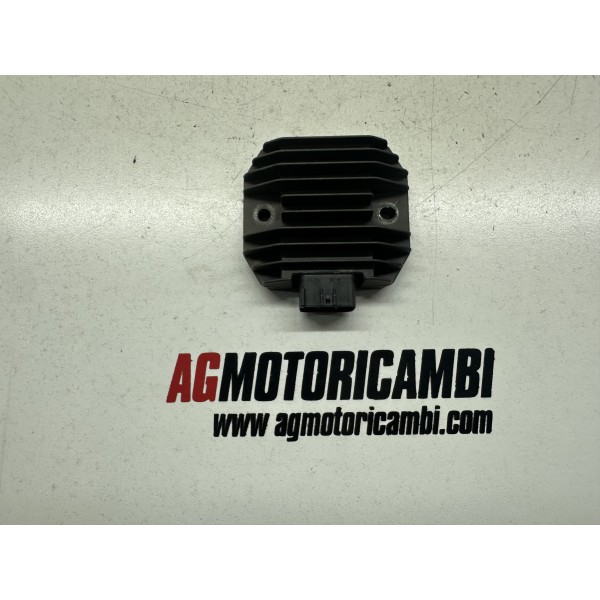 REGOLATORE DI TENSIONE YAMAHA YBR 250 2006-2013...