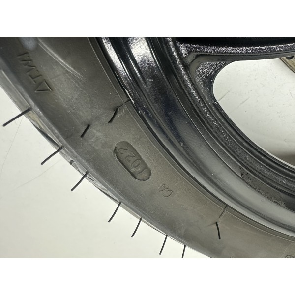 PAR DE LLANTAS CON NEUMÁTICOS NUEVOS YAMAHA YBR...