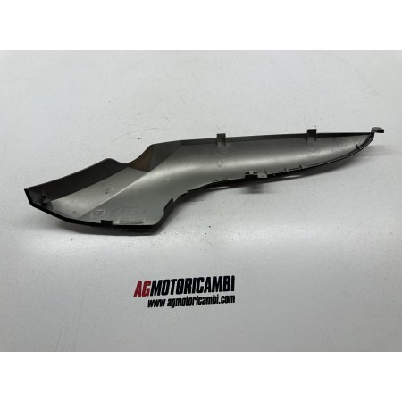 CARÉNAGE SOUS PLANCHE DROITE KYMCO DOWNTOWN 200 300 4T 2009-2016